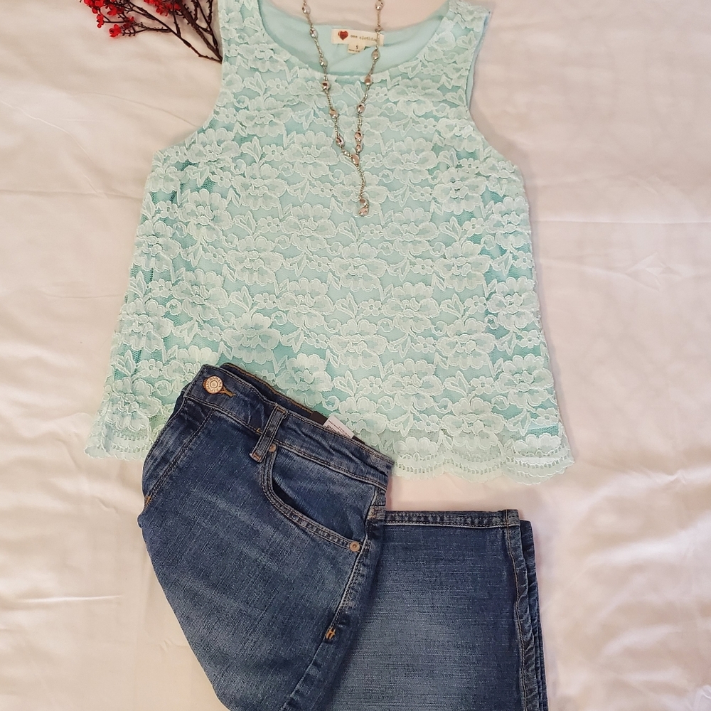 Lace Tank Top - Picture 4 of 6